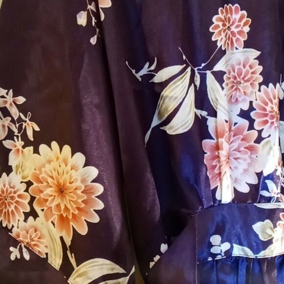Morgan Taylor Intimates Full Length Purple Floral Robe S/M - Picture 3 of 4